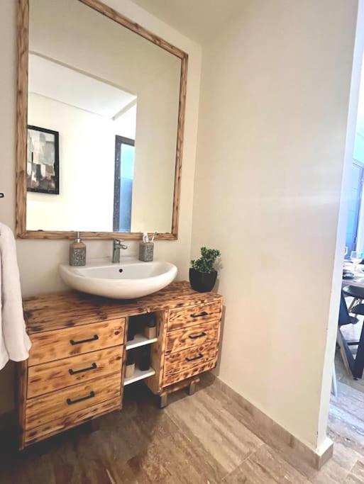 Ocean View Sunset Apartment In The Heart Of Rabat Exteriör bild